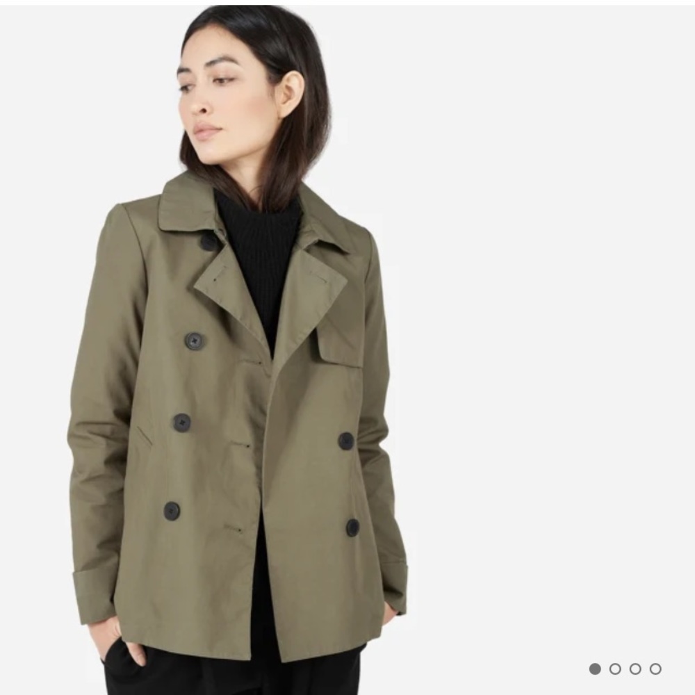 NWT Everlane army green swing trench small